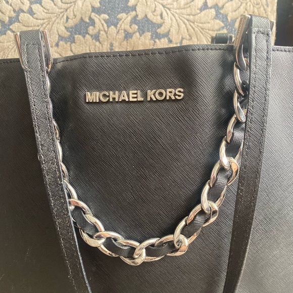 Authentic MK bag - Picture 3 of 12